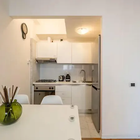 Urban Charm In The Center With Wifi, Air Conditioning *